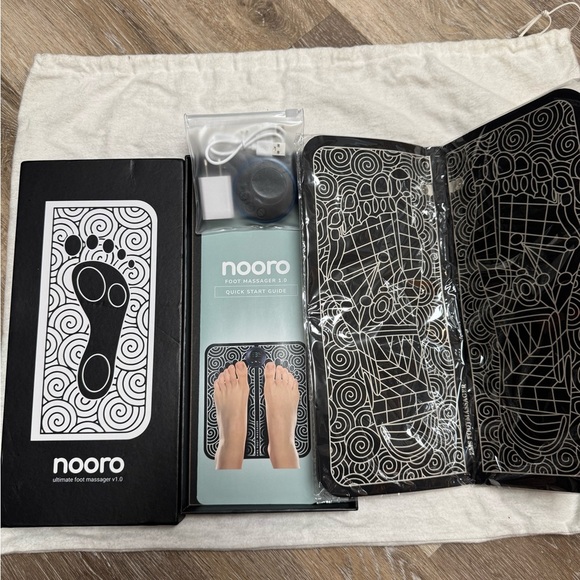nooro™ Foot Massager - Picture 2 of 5